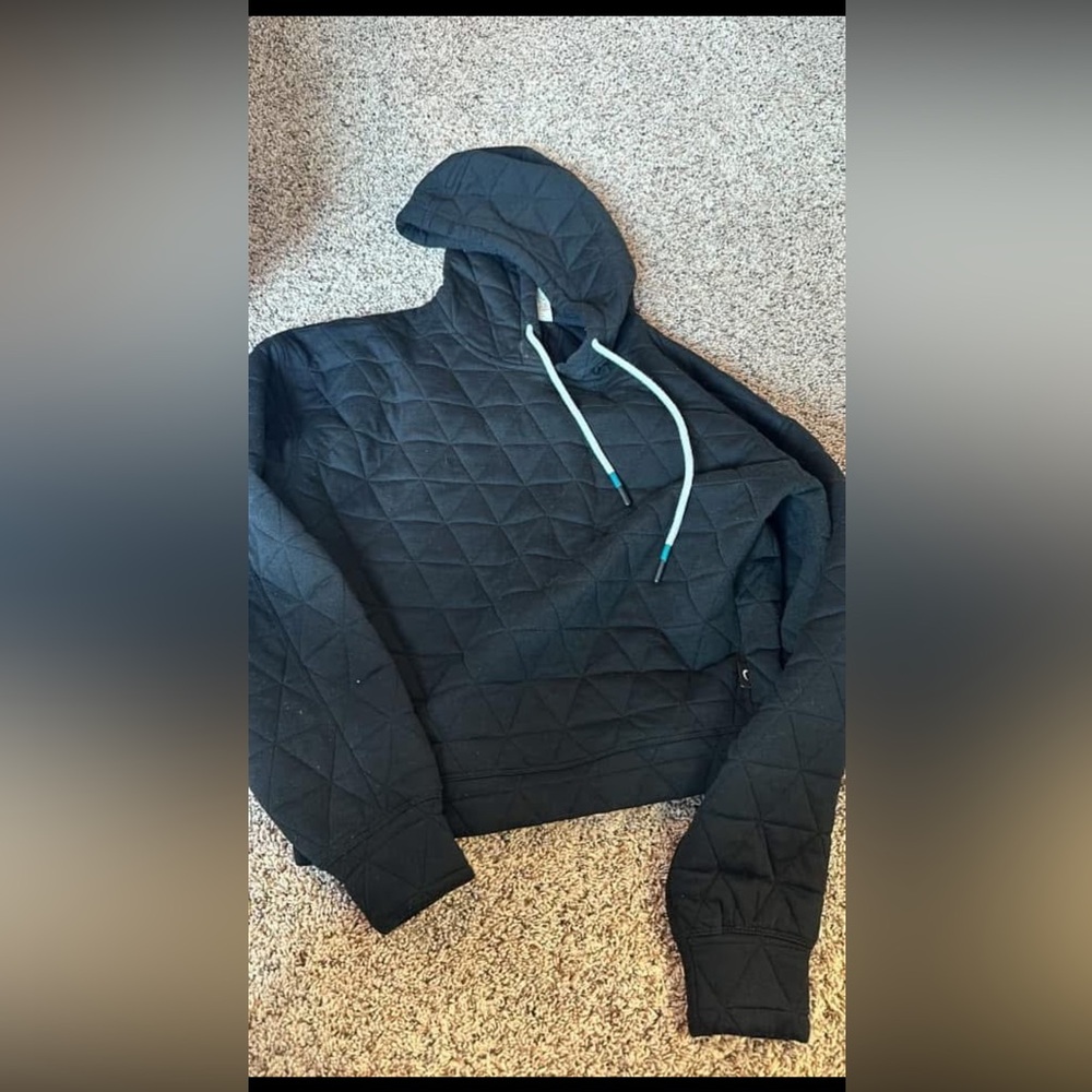 XS zyia hoodie